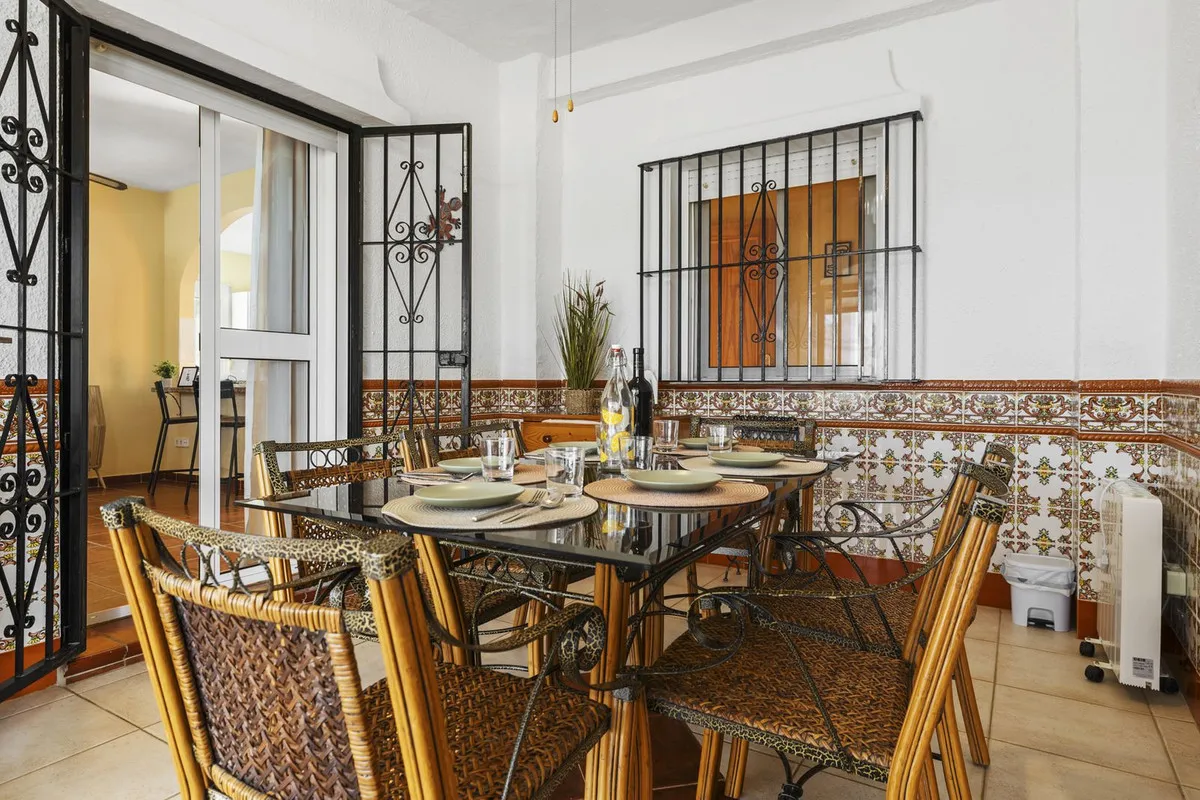 58c9d197-a30b-4620-b8c5-0069cc69bc08