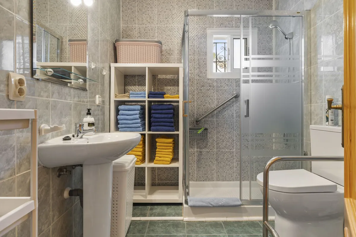 e6749819-b839-4dda-a30e-76cce9b142fb