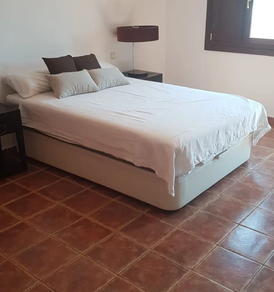 0ebdc42d-03b9-4e20-b081-9e0692c93cfe