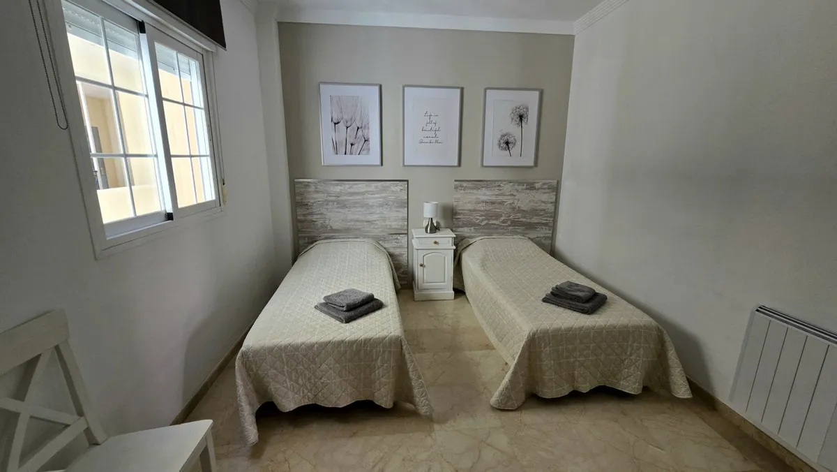 2400389e-cb71-4bc4-a41d-506651e7410c