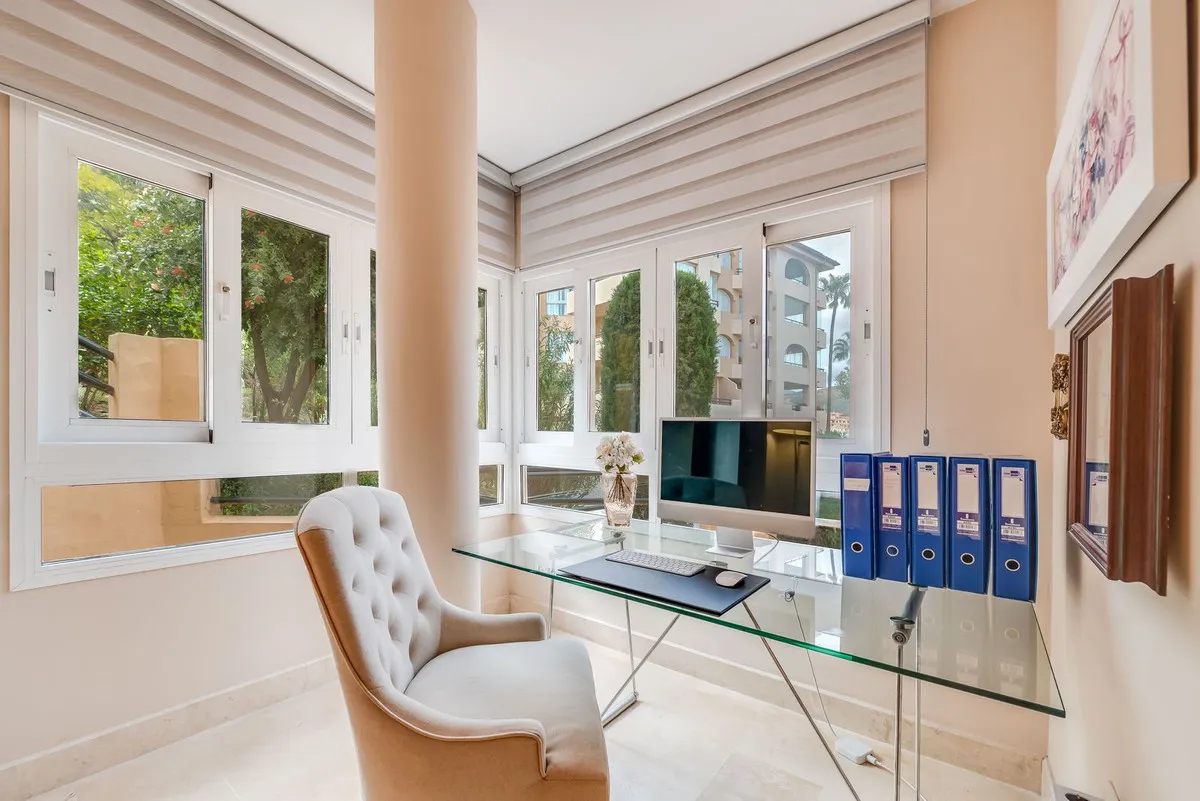 63d90d2d-adae-49a0-bb3f-75c984d08666