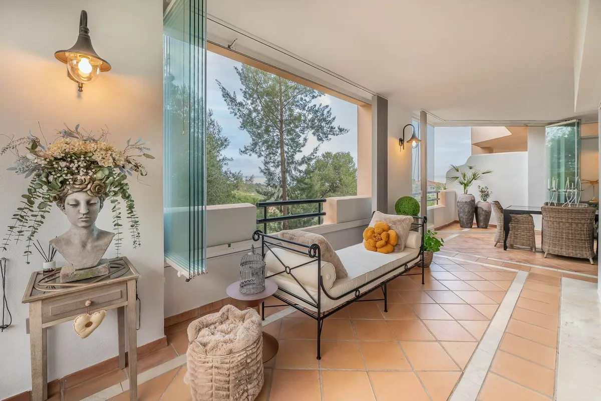 dceb8b55-dc0e-4261-9d3e-da72658cbfff