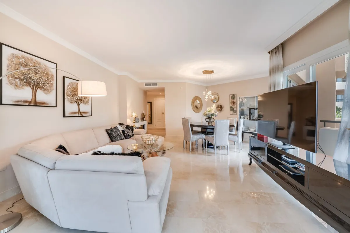 dde26c17-8595-4f10-bdc5-1c584fd7d10a