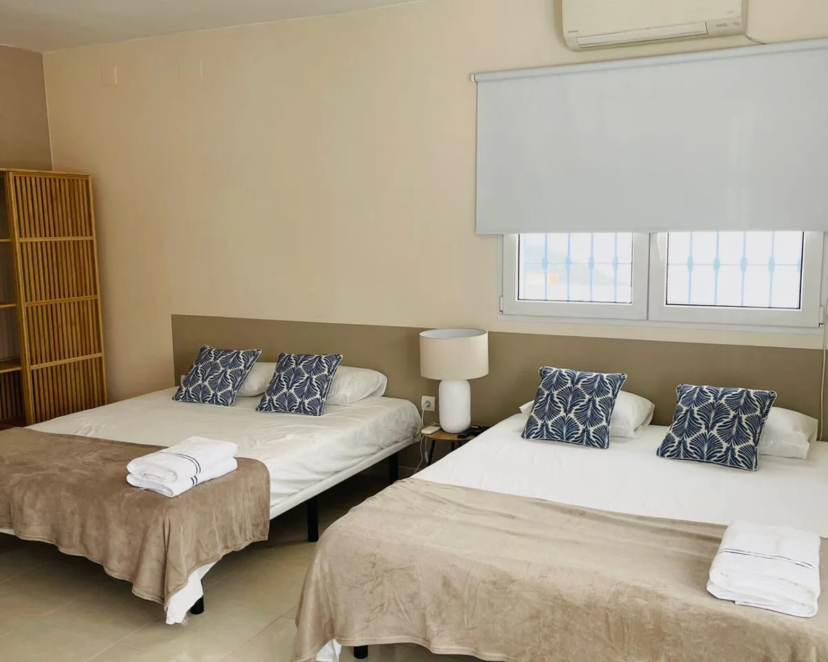 a2a2f85a-13b1-4a9b-b17a-dc78da6dc6e8