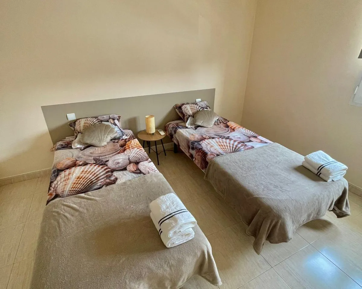 cacc4a04-c12a-42c7-94b8-053ab4db1a1d