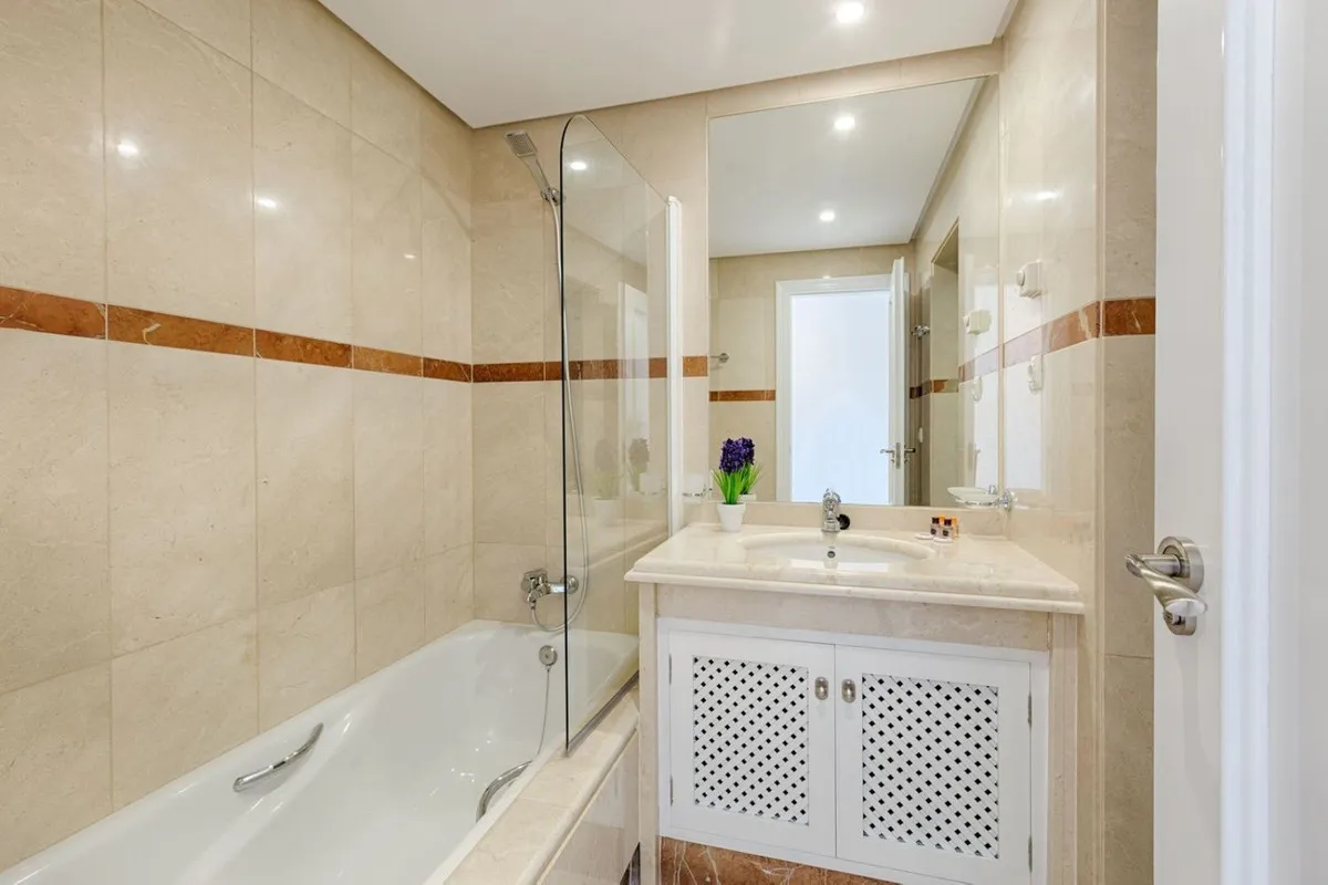 4c2935d4-26a4-455a-8214-968fe1e18538