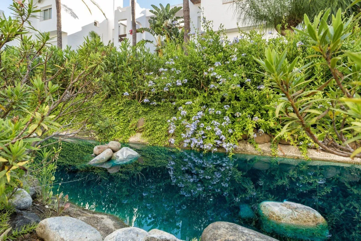 9b5e564a-3837-428a-905a-7099b5e9ca89