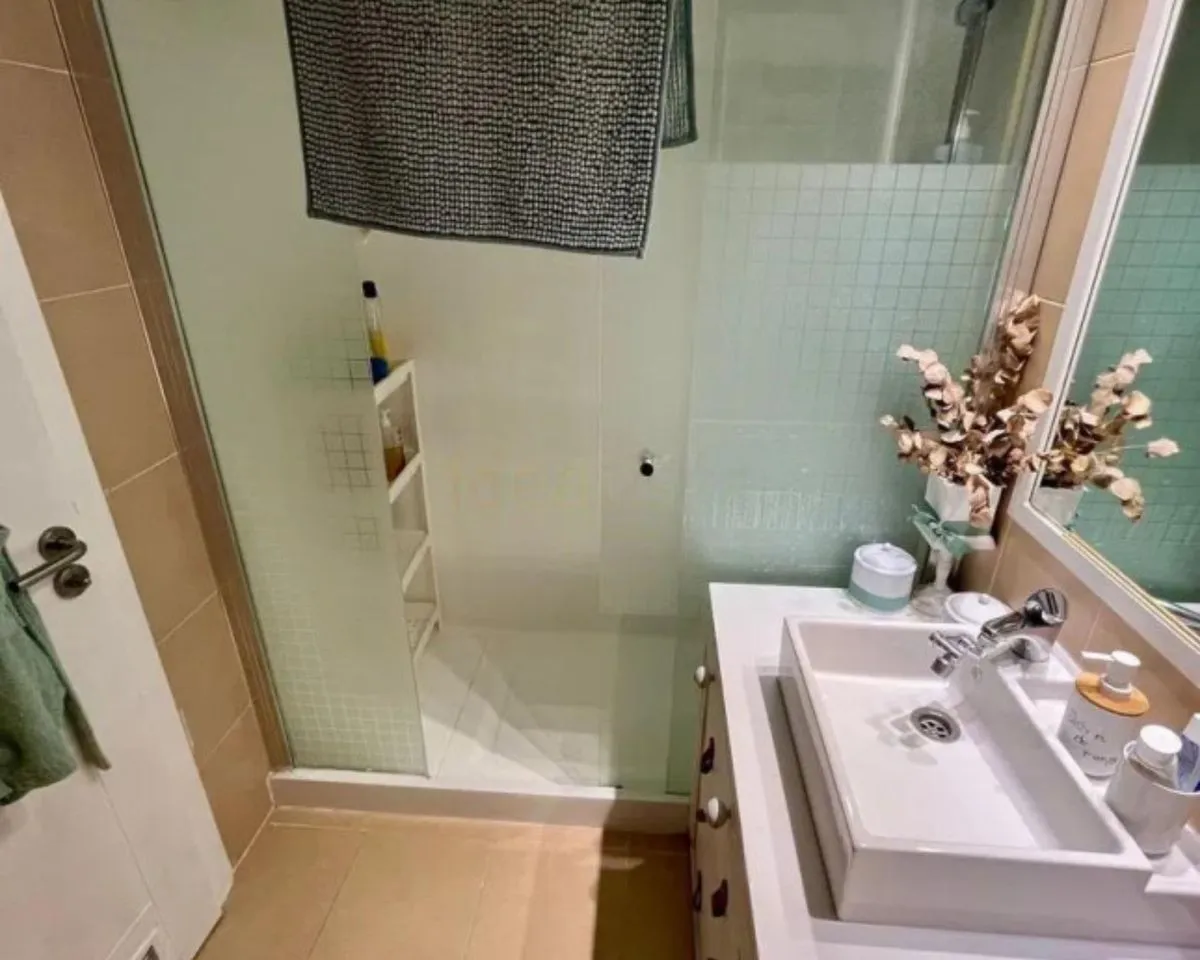 0f8e7dce-621c-467e-8ad9-8408ac08092b