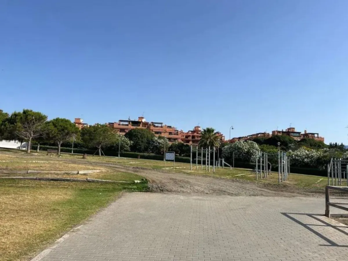 8aed9ead-814c-4631-80a5-f62577e2c4fc