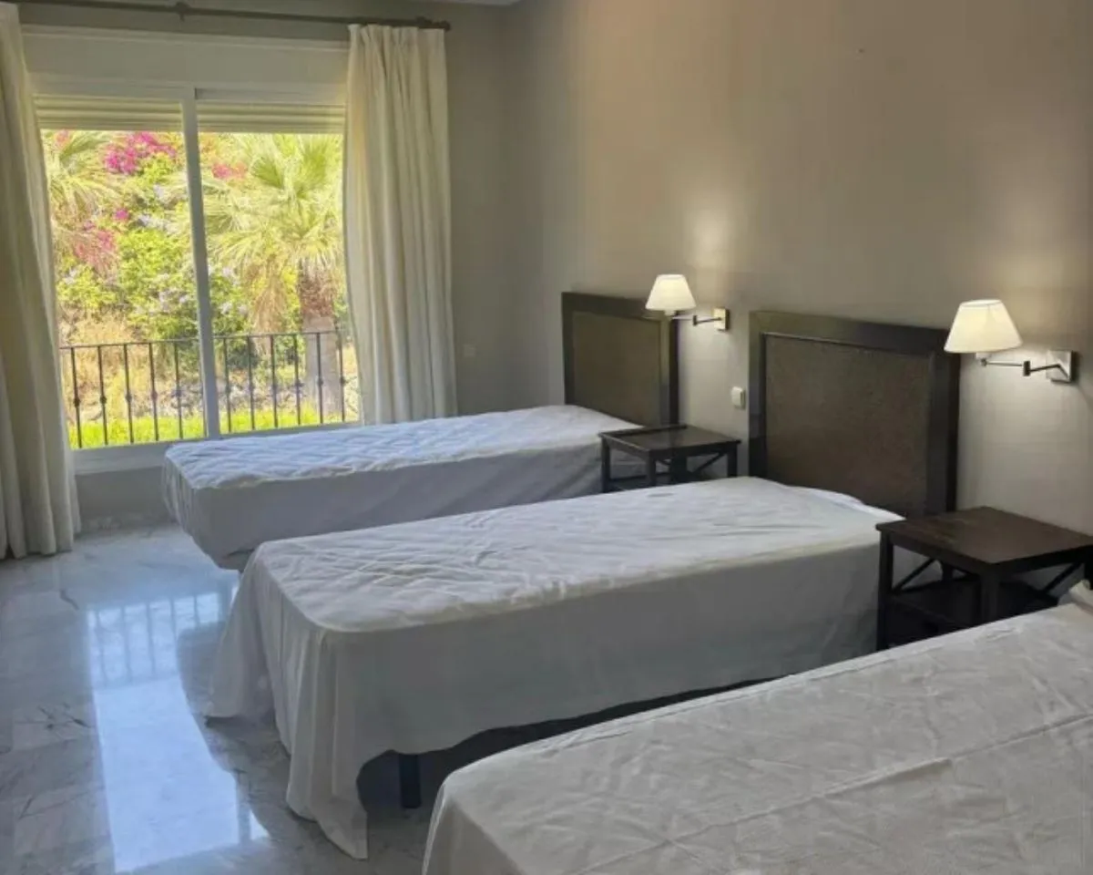 49709dc6-a8ff-4c89-acb5-a34d9f23bd63