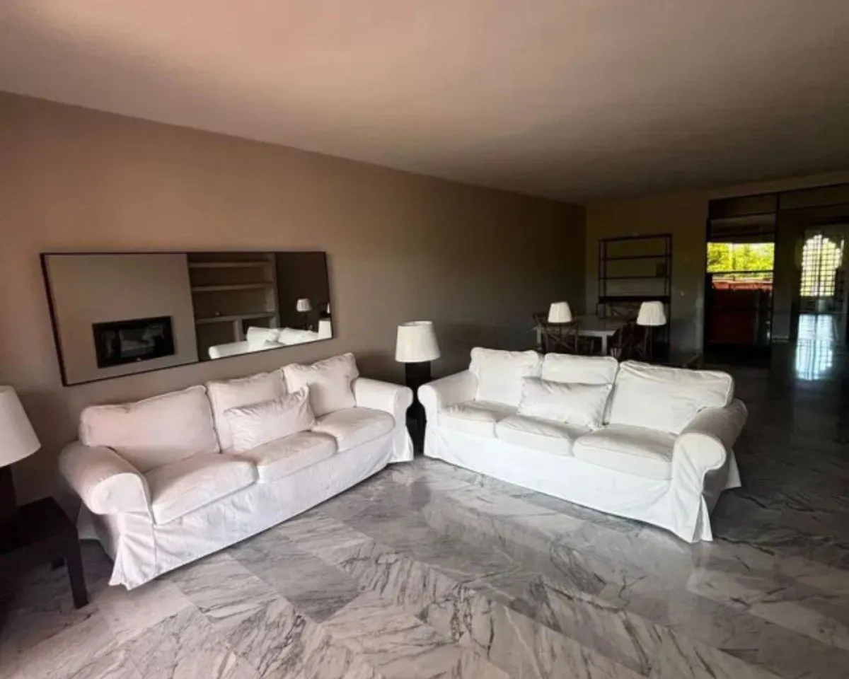 570ead49-c1d0-4d7e-b4c3-85479f617e79