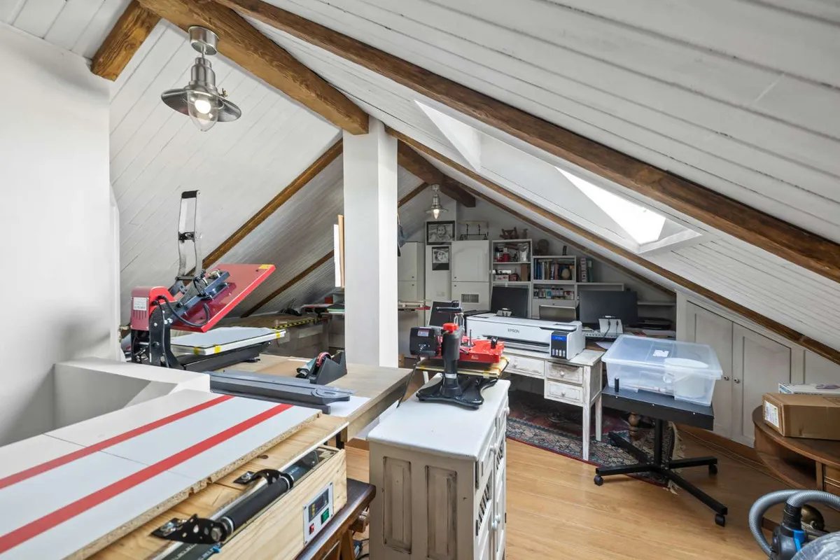 4cf9ccd8-e7d0-46e8-8a43-af1eb7c397cd