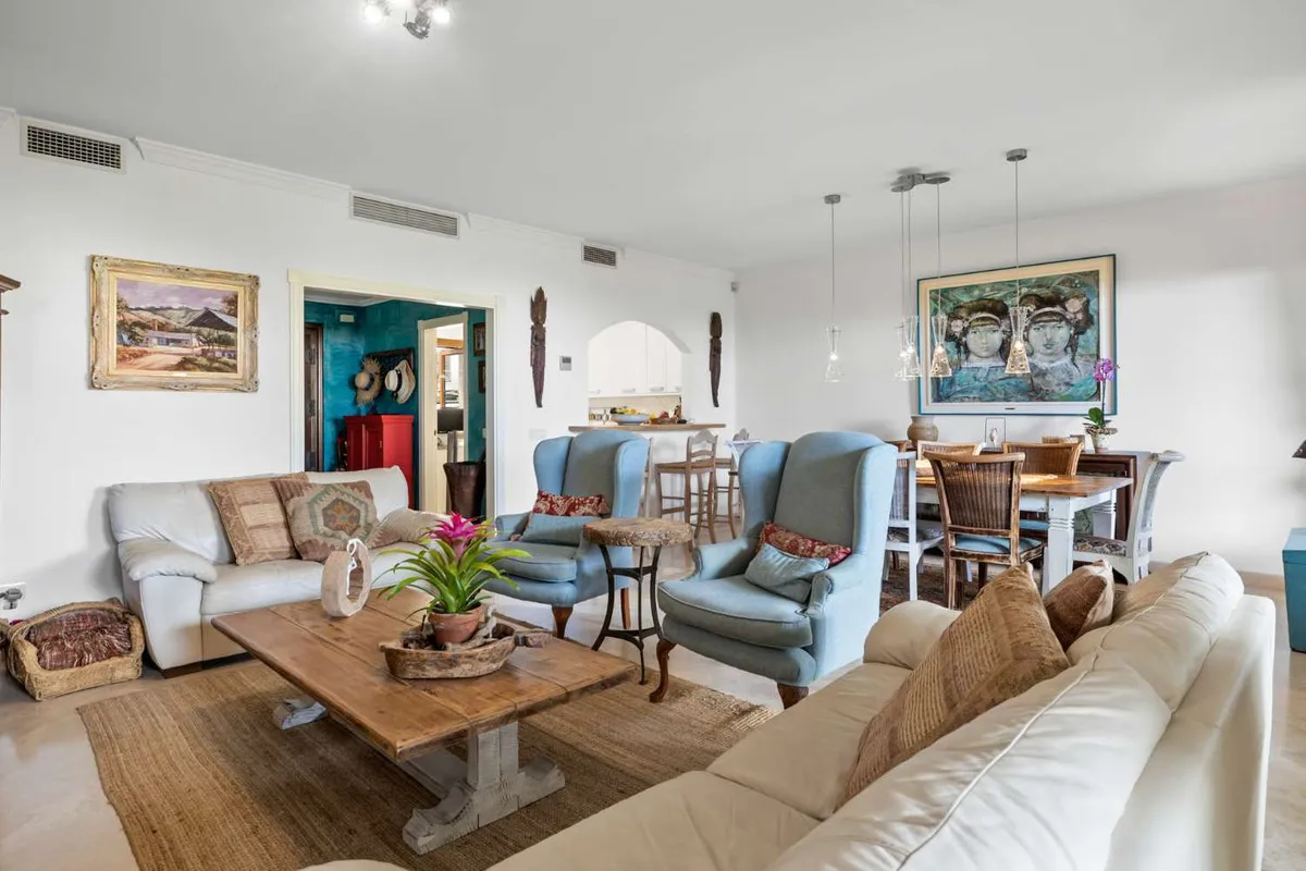 aa74b187-30fb-4af6-a49d-dc6da296bffa