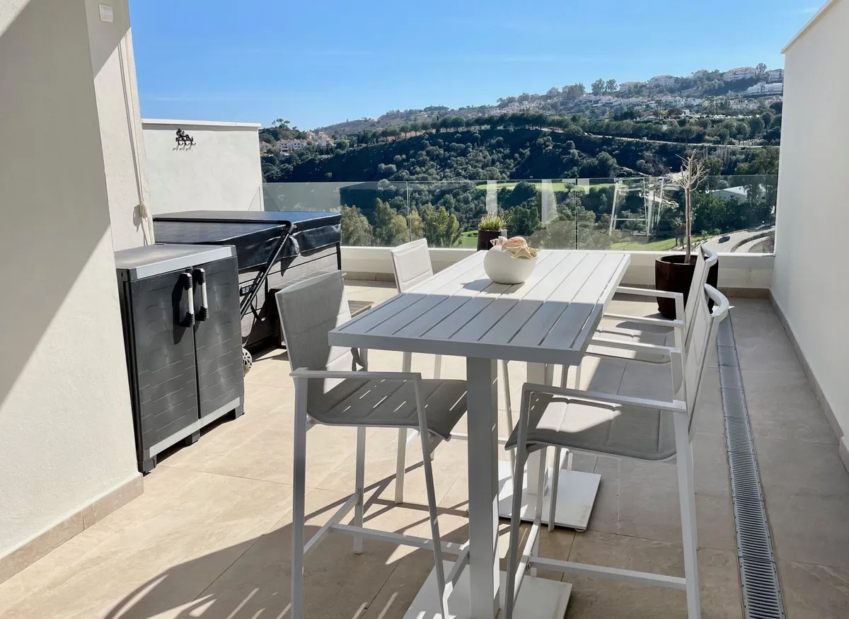 3afd3830-b72d-4b84-813d-958a7ef2b39c