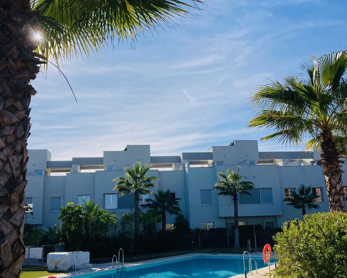 763c8b10-9347-4d46-8a87-df93e31985ca