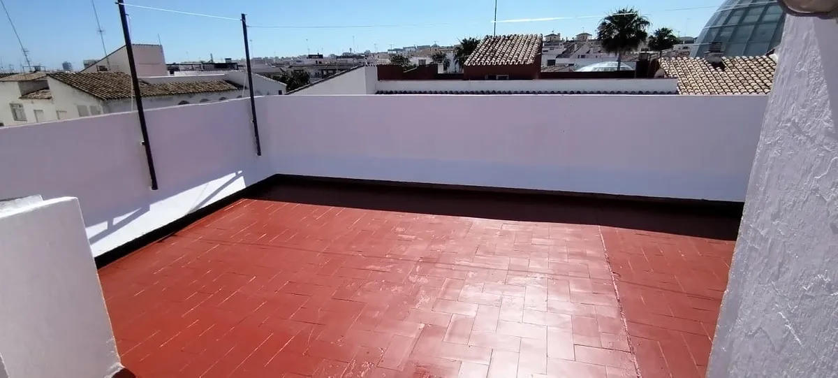 6dff82e6-d0a2-4b66-b24f-79ec1405a2e6