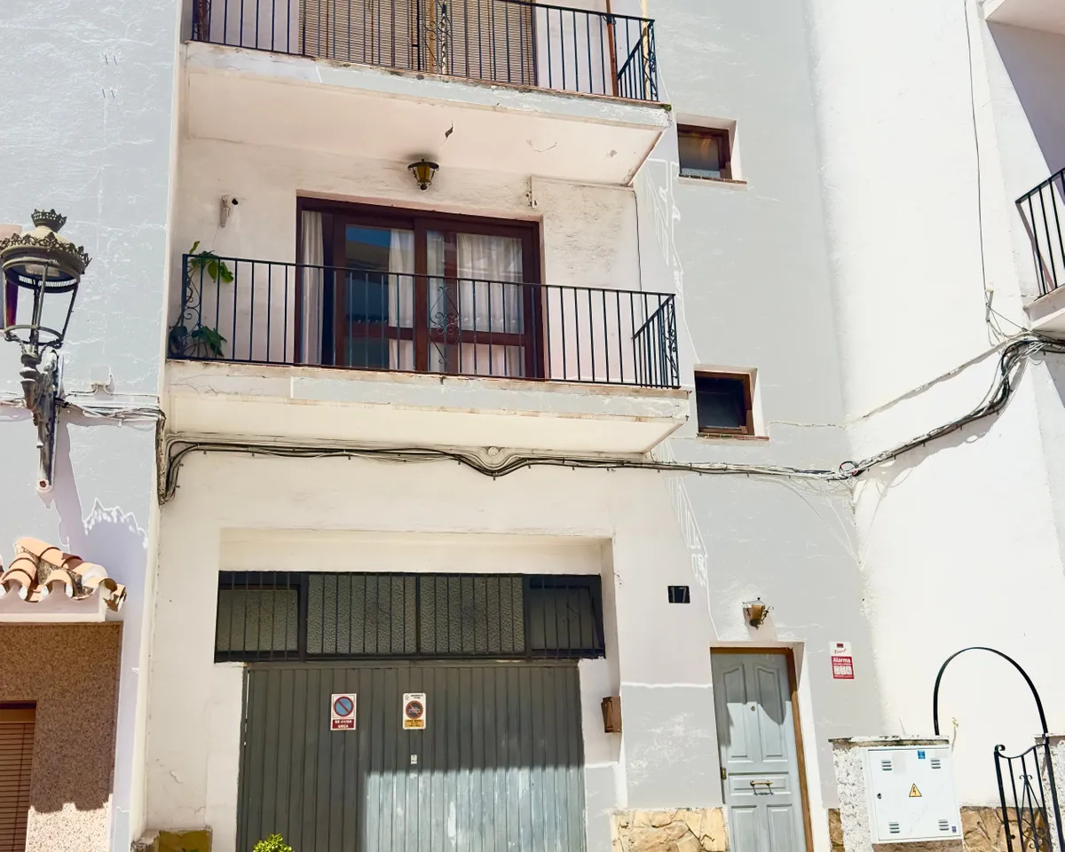 6fe3d666-4212-4ea2-b1d9-41125a662c2f