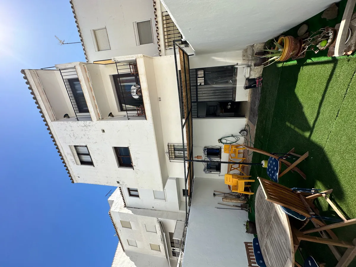 9cbf2995-749b-464a-9eff-f89eb2e3cafd