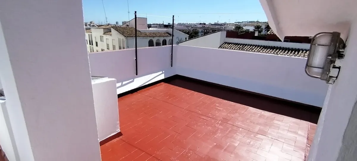 ad1379cf-192b-454f-b9f6-c67c2820670b