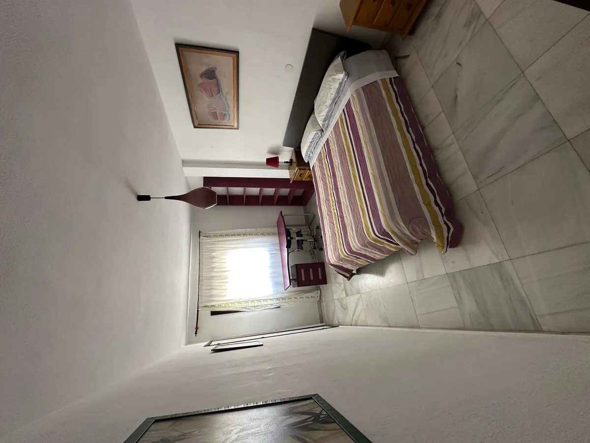 aee08a89-b179-4ca2-8c45-fba174d7ec82