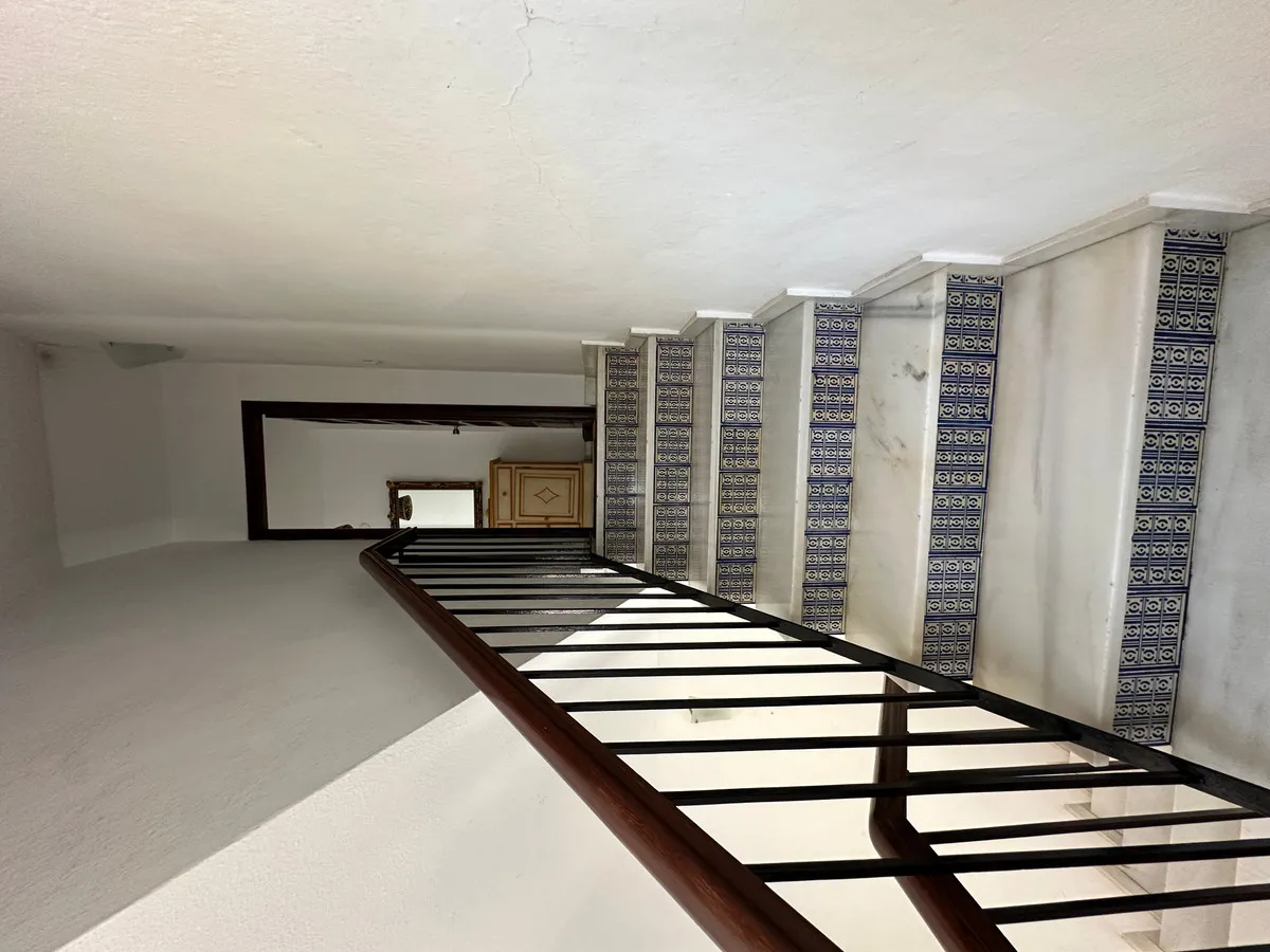 cd49b52e-0b55-42fa-9cd4-bd26b0798cdf