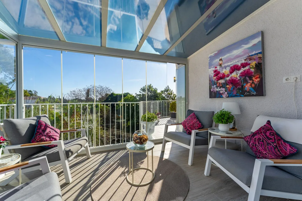 08ff653a-afb3-4c8d-8380-5ecb876caa93