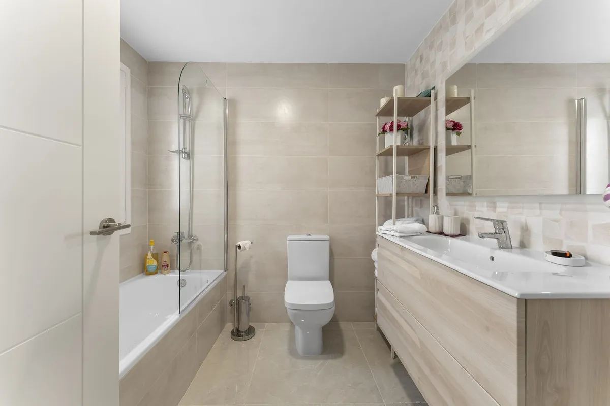 48b4d61d-bb46-40ca-a597-95644a0228eb