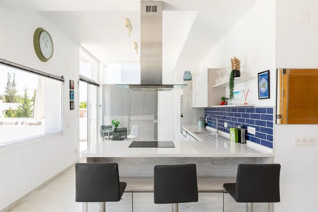 204af99f-ee7c-4899-8042-c8decb2f9934