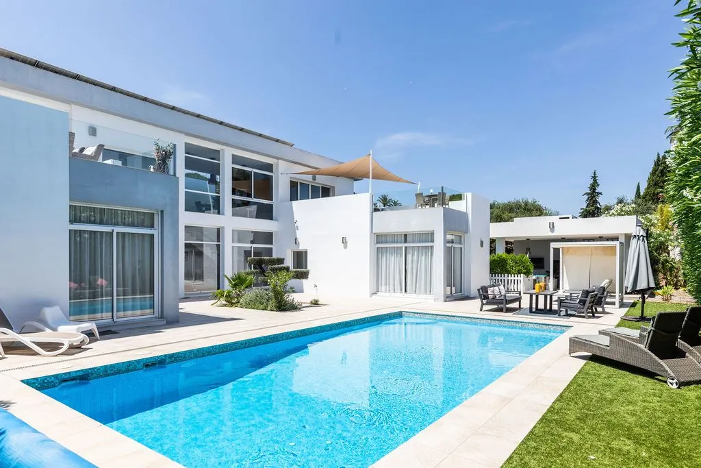 ce02152b-eca0-4379-ba75-1f9973707ae6