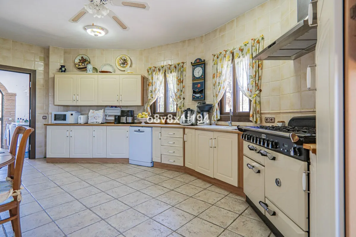 63f44580-a41b-403c-a690-c8558004bc6b