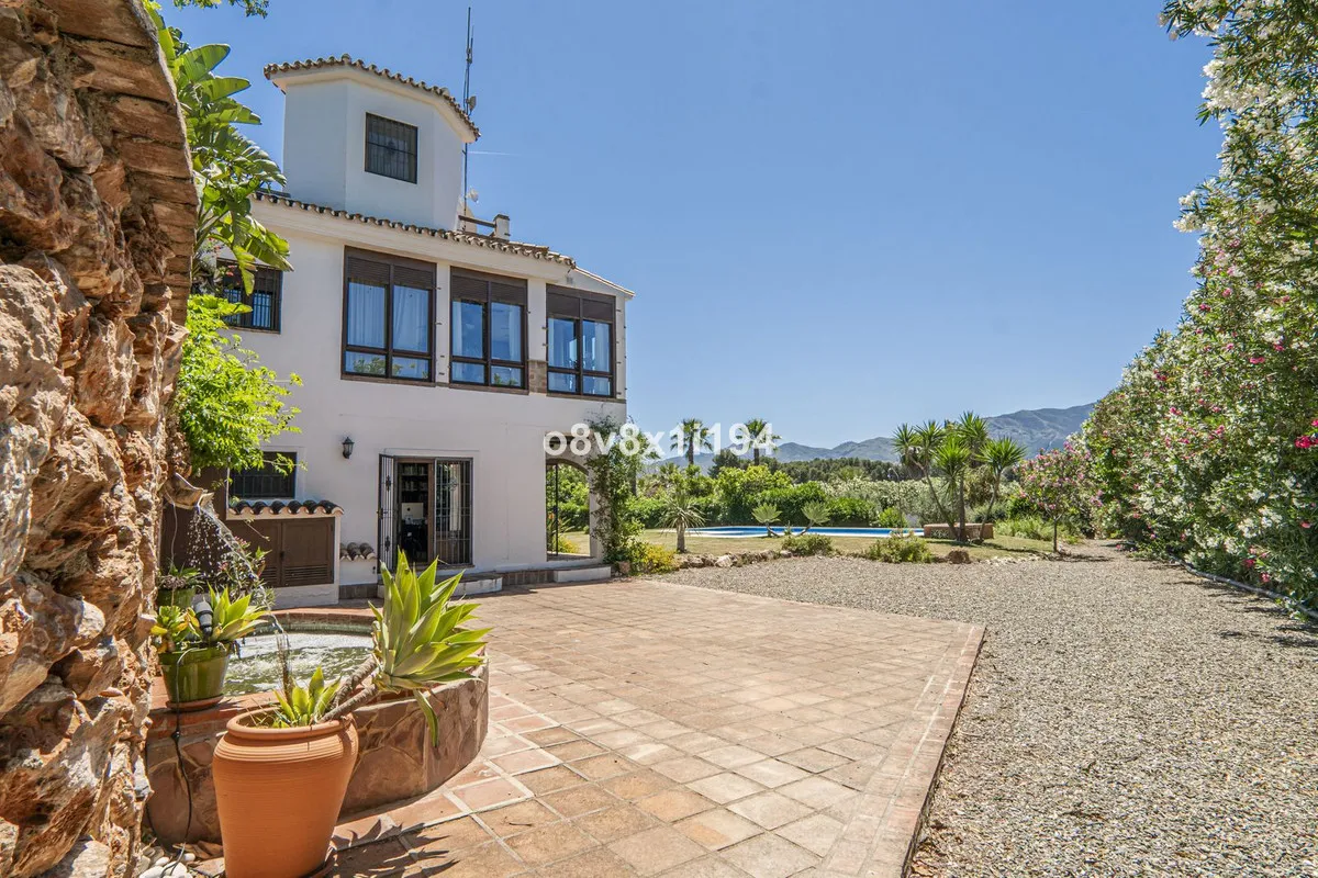 dbcb11ae-c1a8-49bb-824a-6bad69a22e72