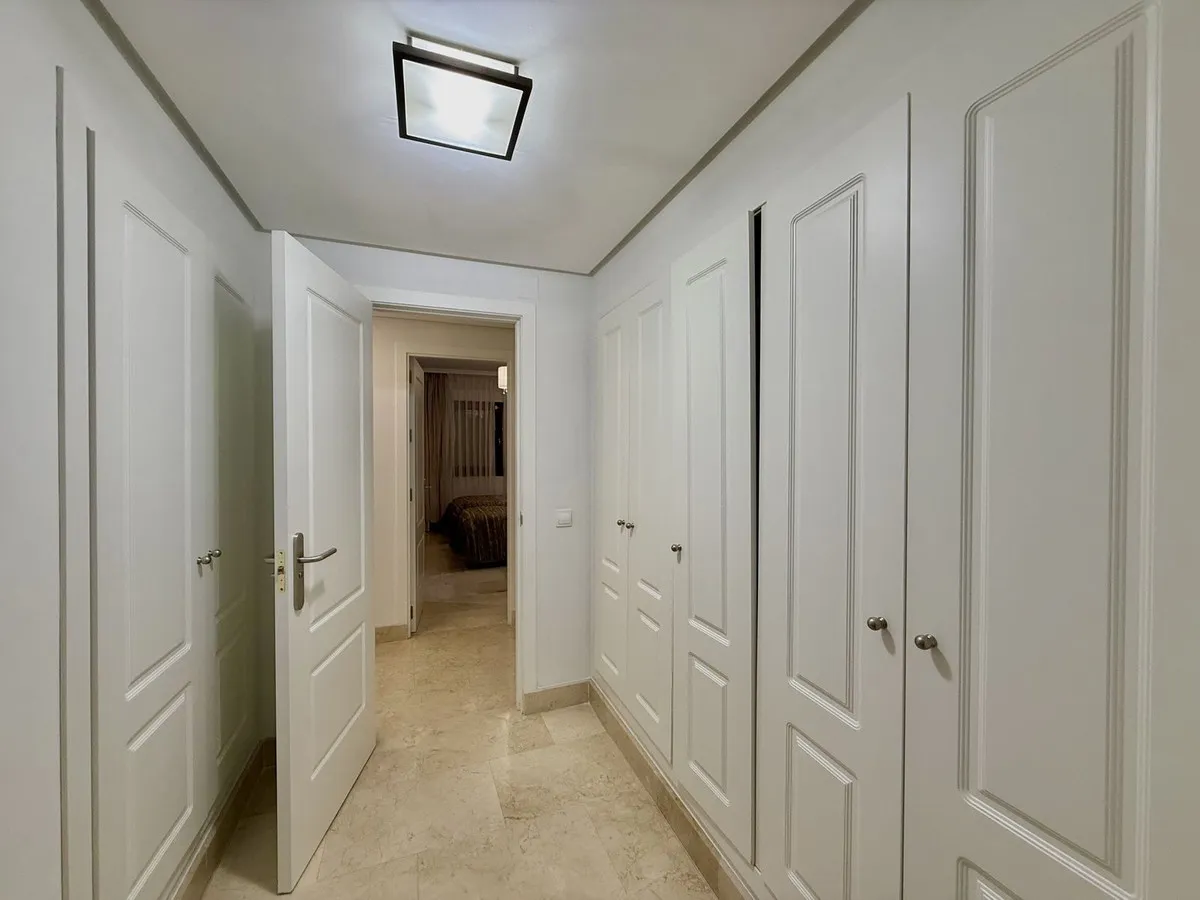 52a2ff3a-6e81-44ab-8a94-c16880e4663d