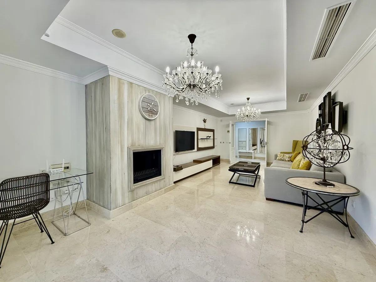 6a6aed43-7f5e-487f-bbc7-2cf4fd41090c