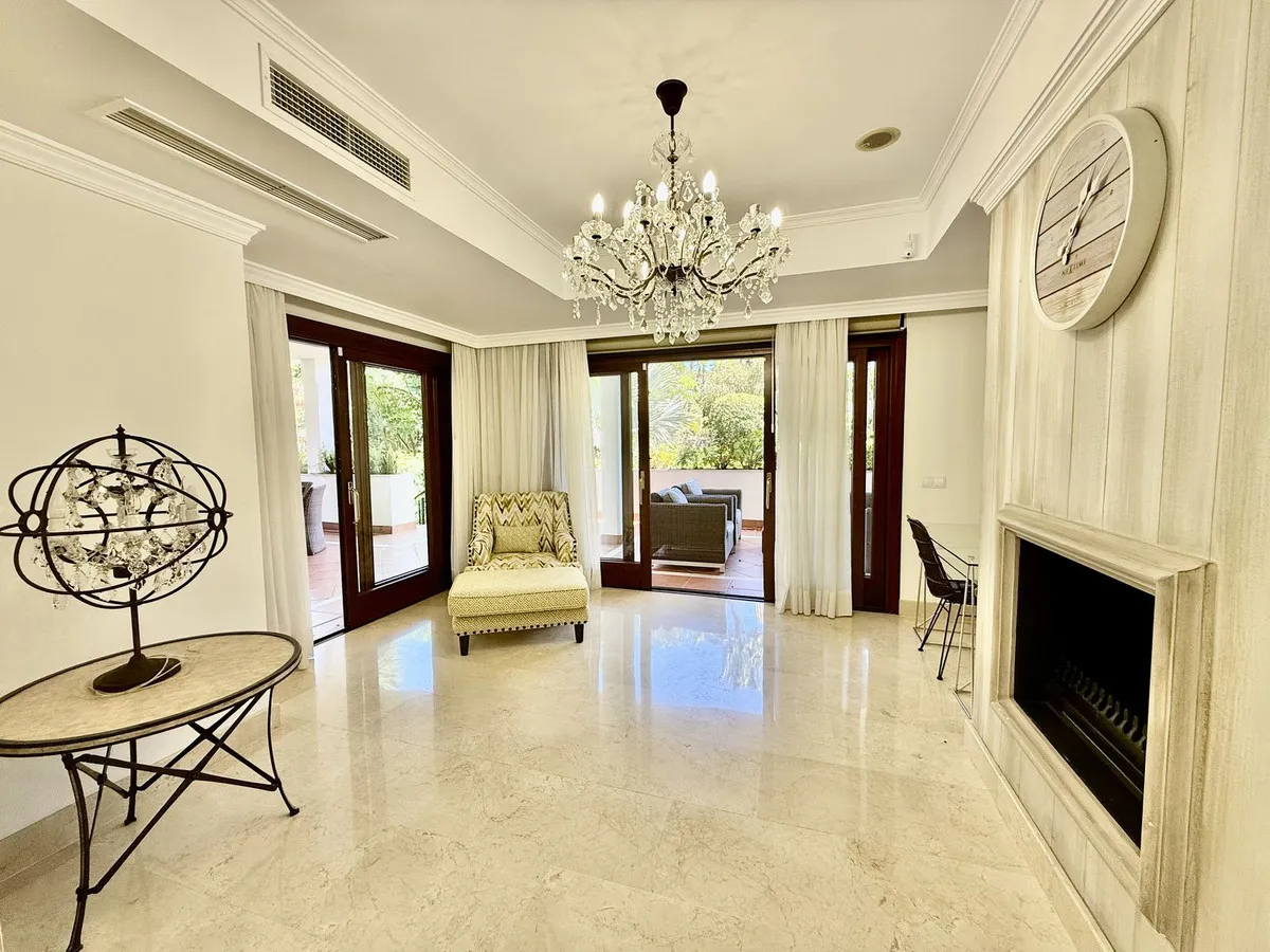 73bfb5d9-752e-4c52-808b-f547aa88985d