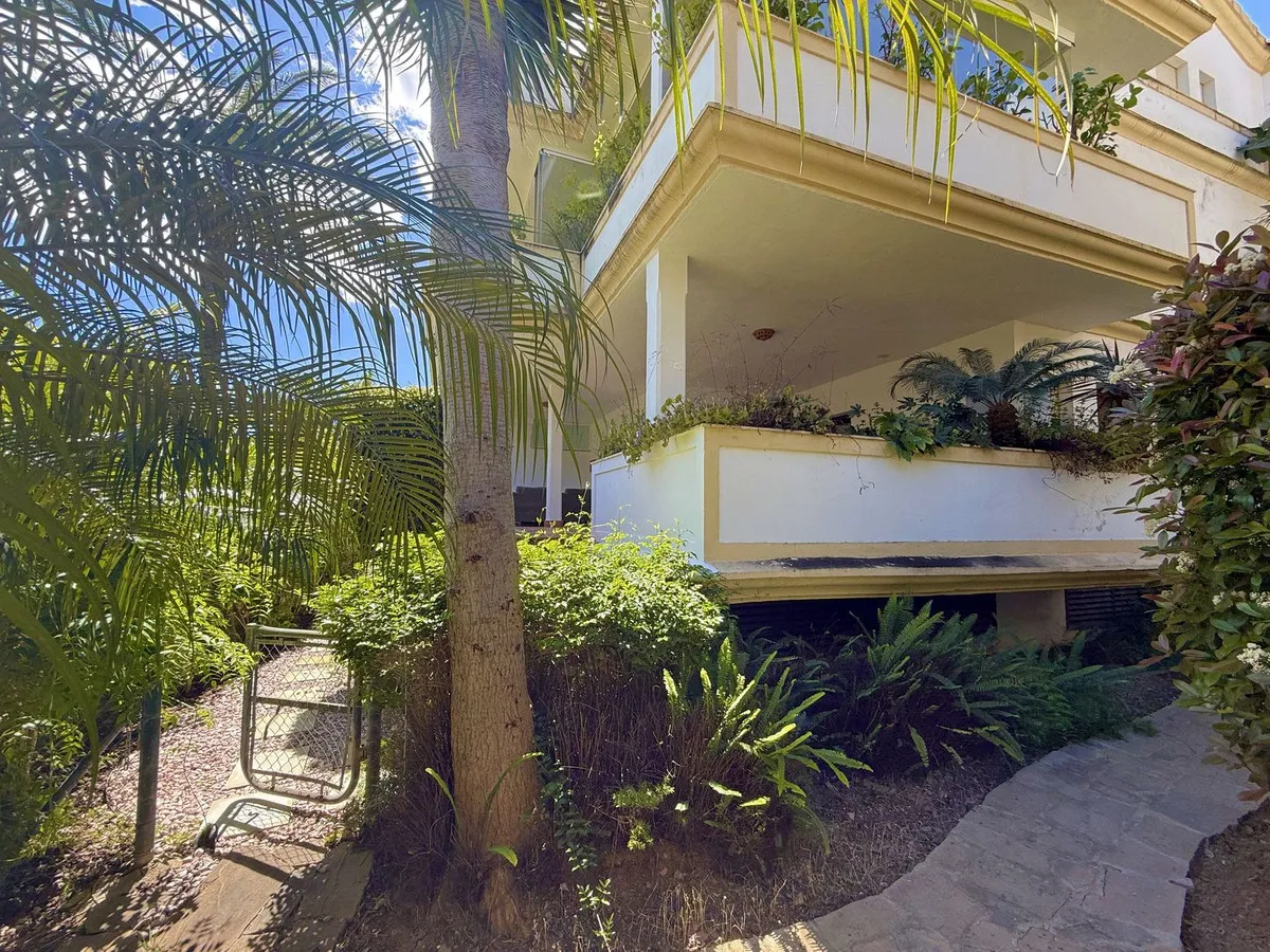 b9573750-51e5-41b8-b2a1-3abde284ac6d