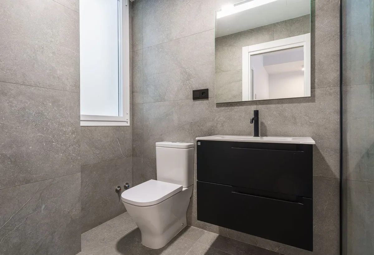 11995459-a2e6-4f7e-9b57-dd95f966196b