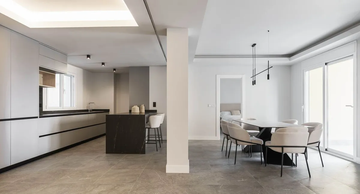 dcd047c1-186b-426b-ad7d-8972ed0ef51e