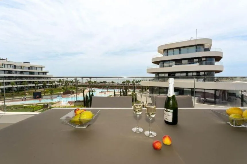 ae52ba3c-bb02-46c5-b616-bcfed6e159ba