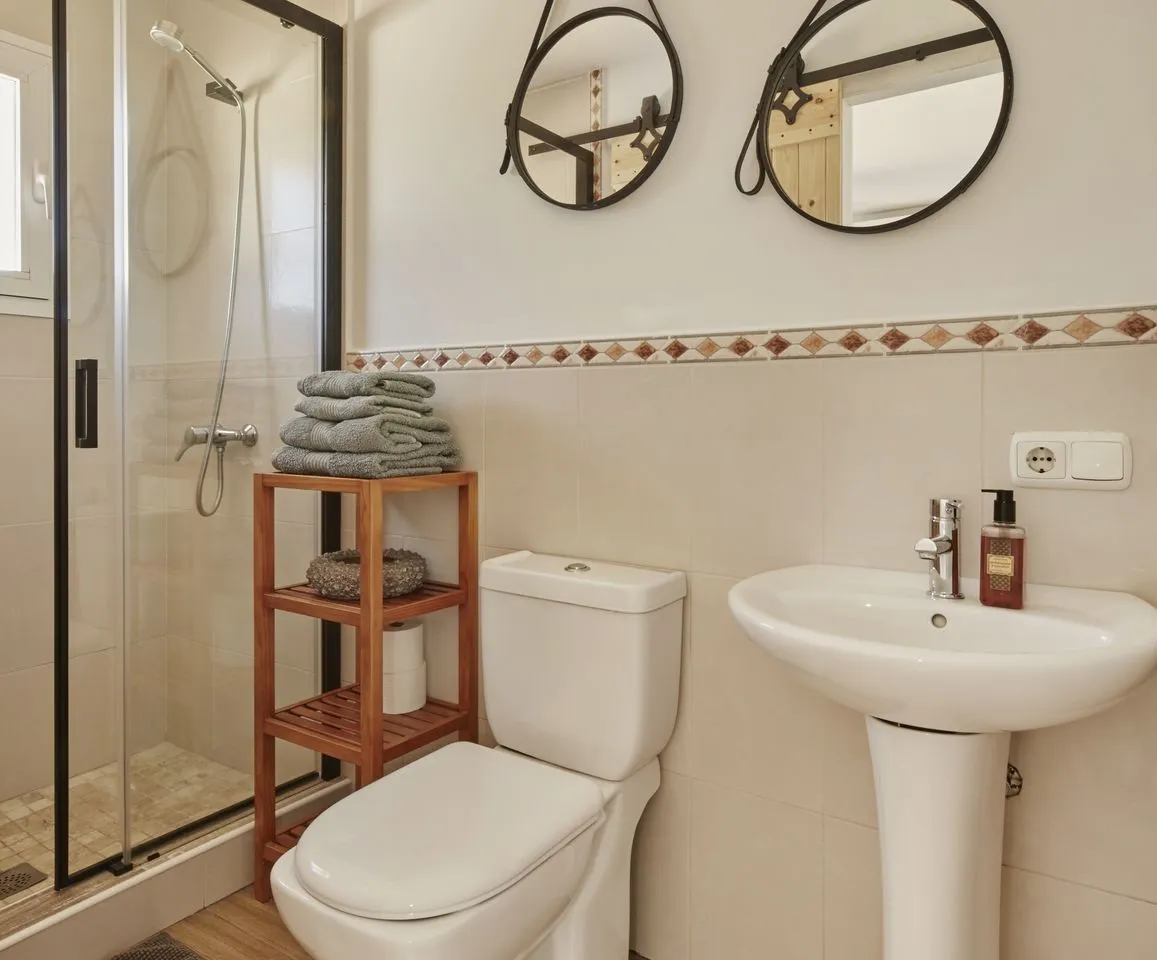 69f16e7d-6fa0-46ec-b707-e45020e0abd8