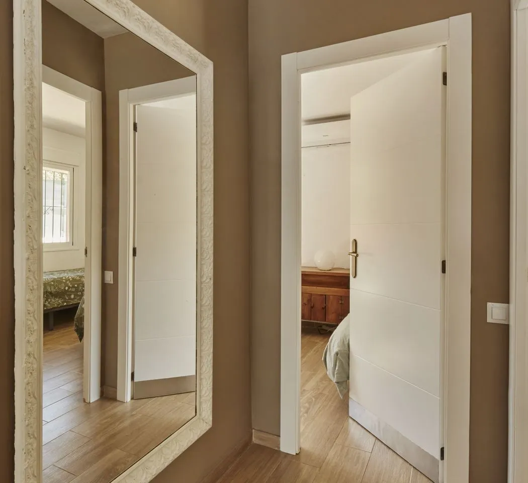 bc2d09e8-e64f-4220-b95f-ee608830fb85