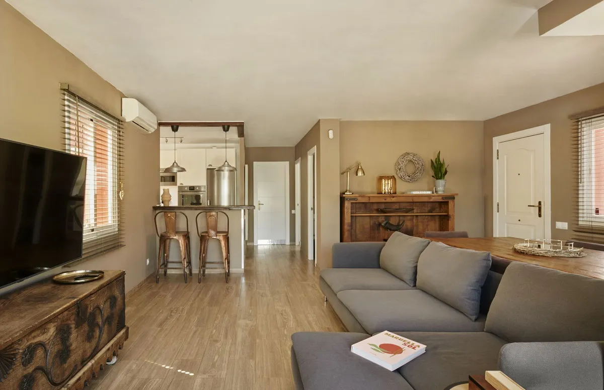 c94e9c81-4b58-491c-9a78-fdfa7ef1a185