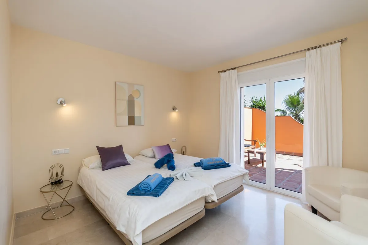 4323e2dd-bd37-4c6f-9639-58ab5b874747