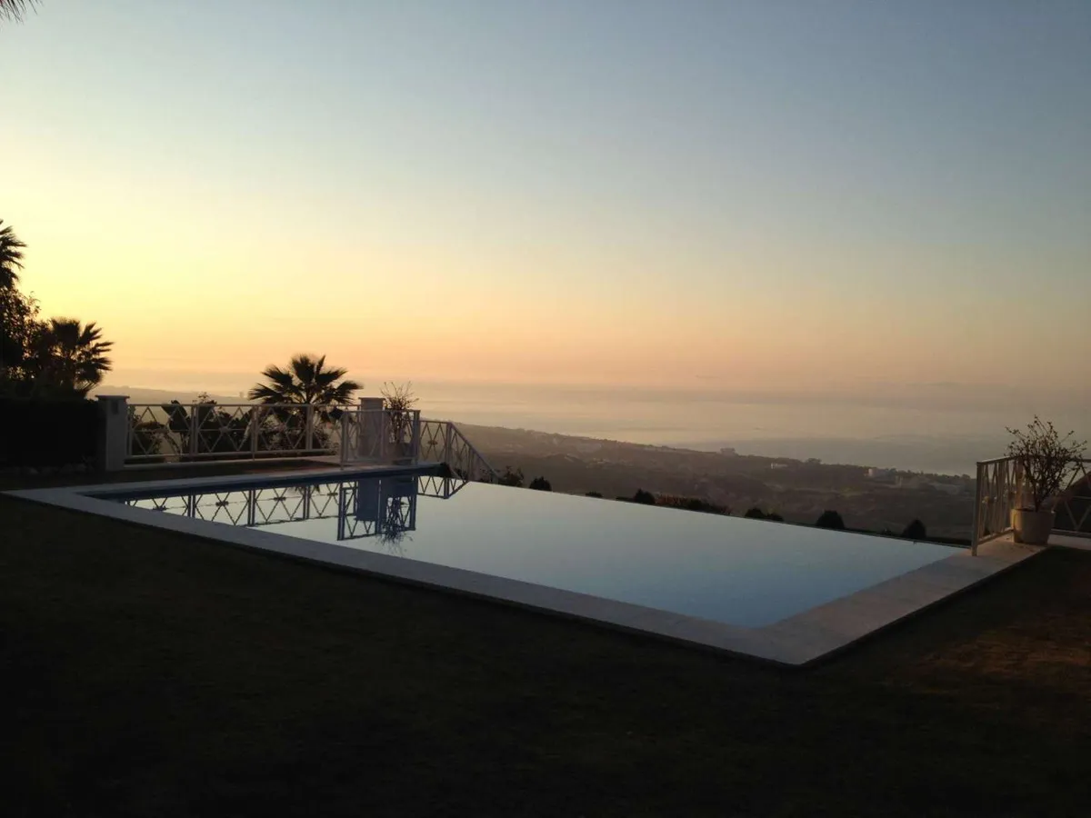 17064669-6e28-4e28-a934-62ff28d45339