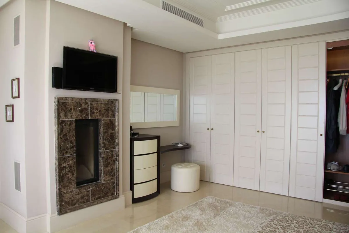 fafa04c4-607e-415b-b8fb-78c903e681ab