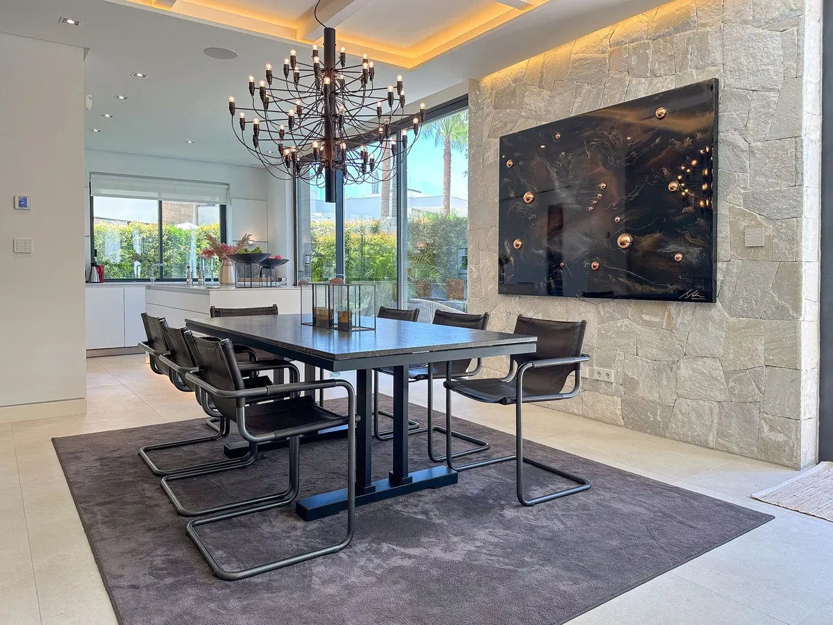 122f8bfc-67de-4940-b677-c5ca739c759c