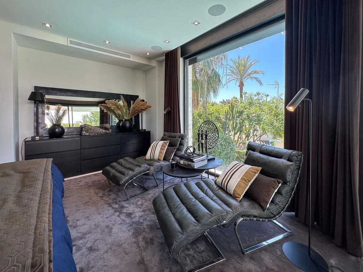 9f5d62a2-750b-42fe-abb4-efad208d485f