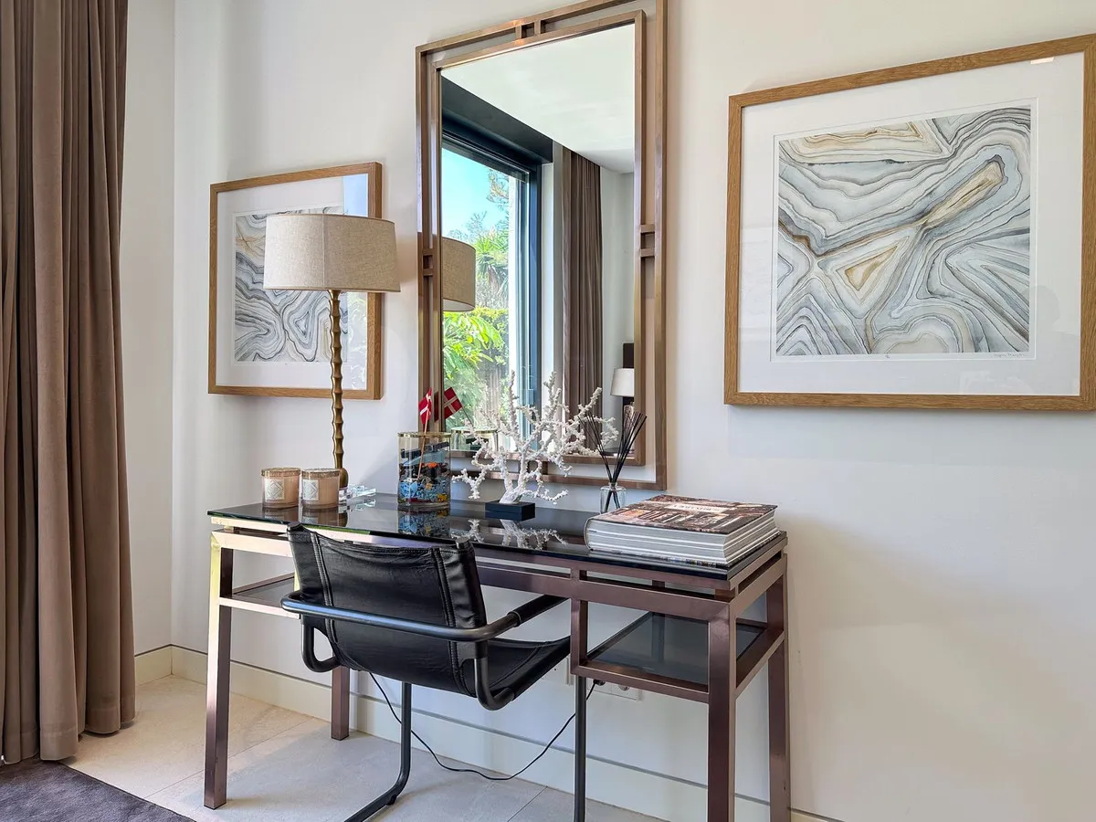 abedf799-e09b-46dd-8d4d-21685edd5485