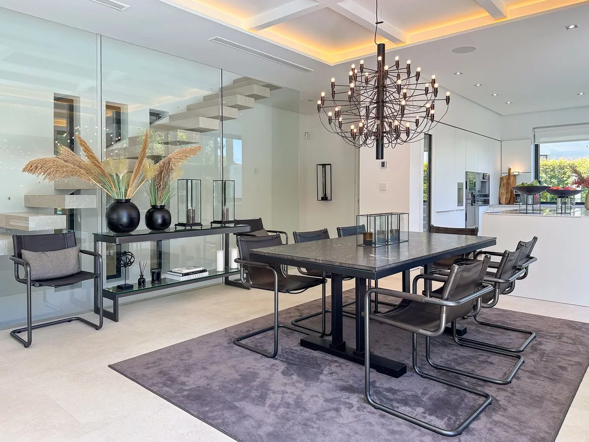 e659fc30-70d6-4ade-a71f-69330ee01bdd