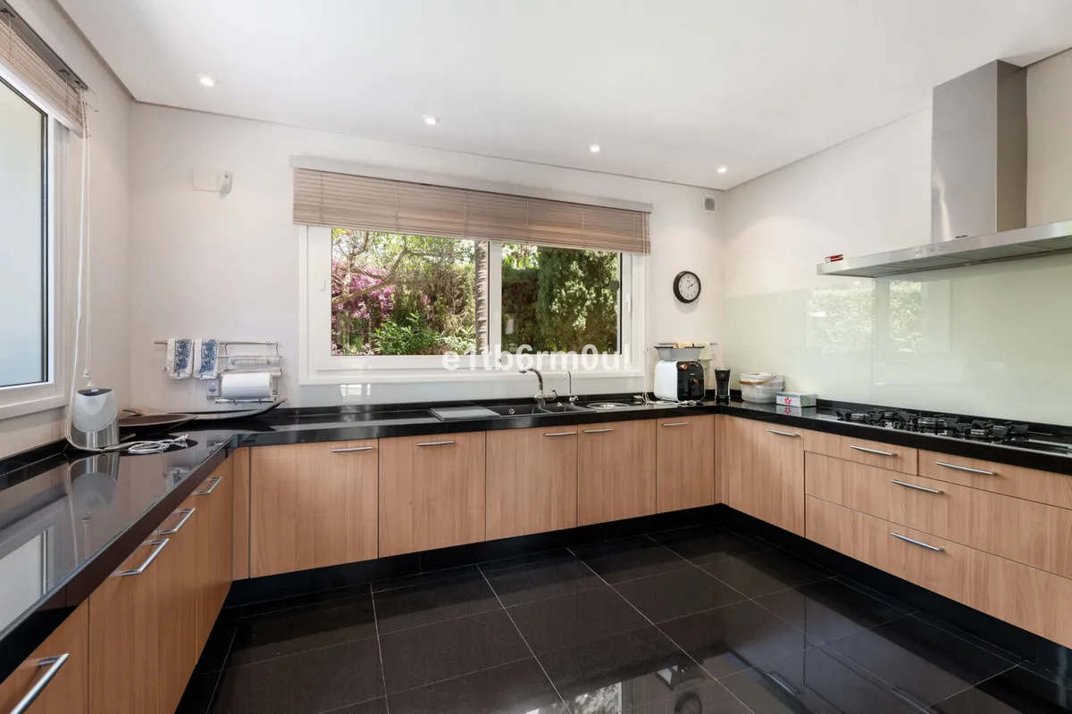 3df20de9-68c9-4e91-be92-4bf970cfc97a