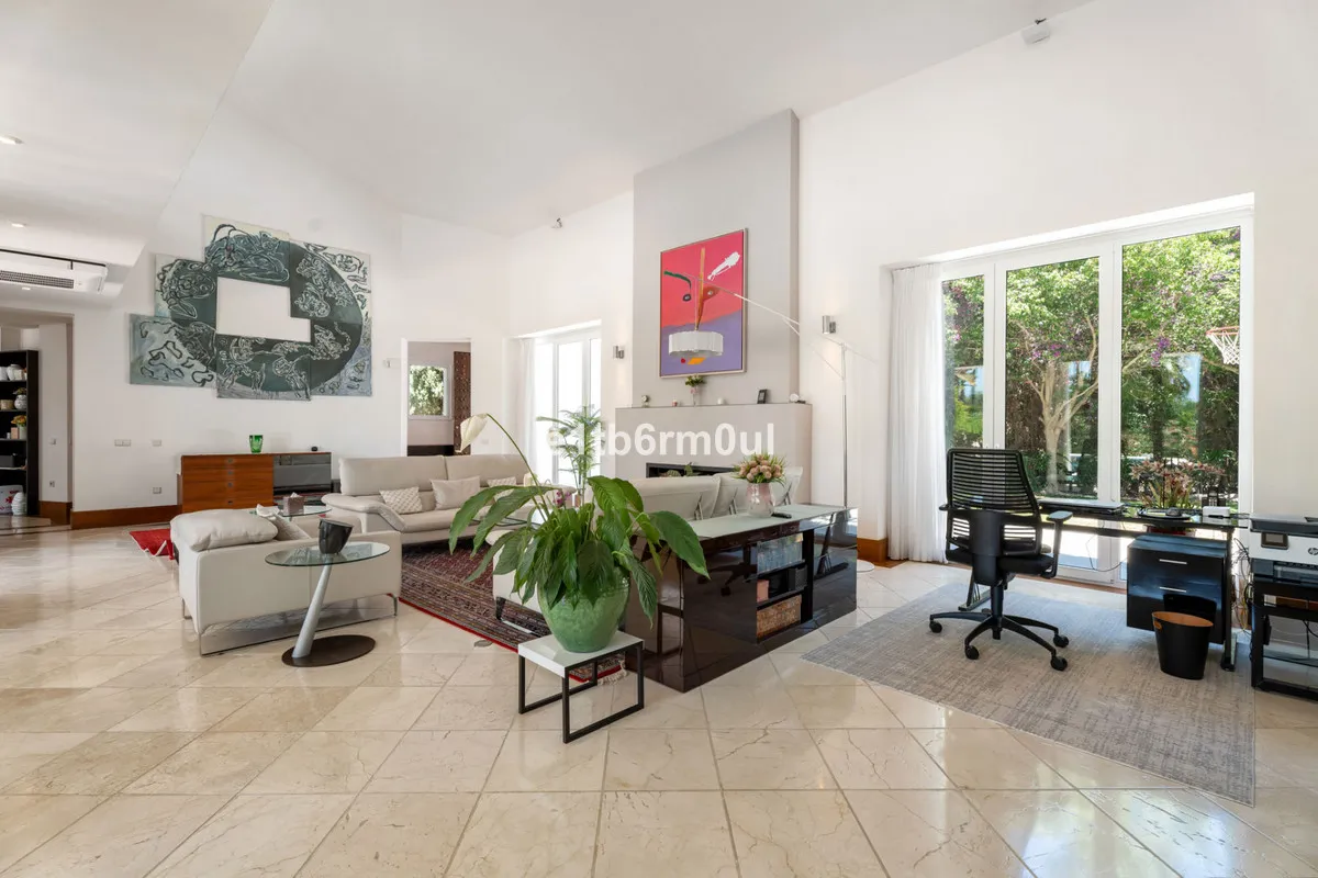 83a466ce-62d8-4c07-9d8c-c3b53c77d94f